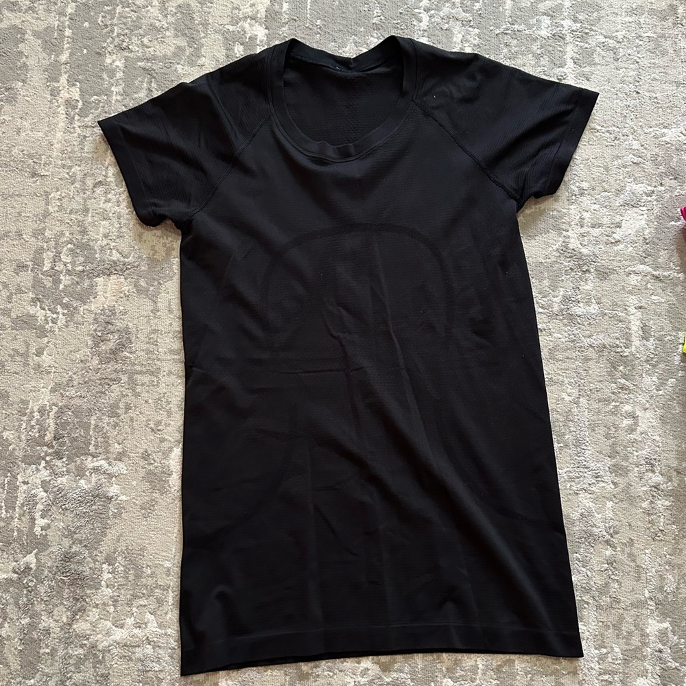 Lululemon Swifty Tech Tee